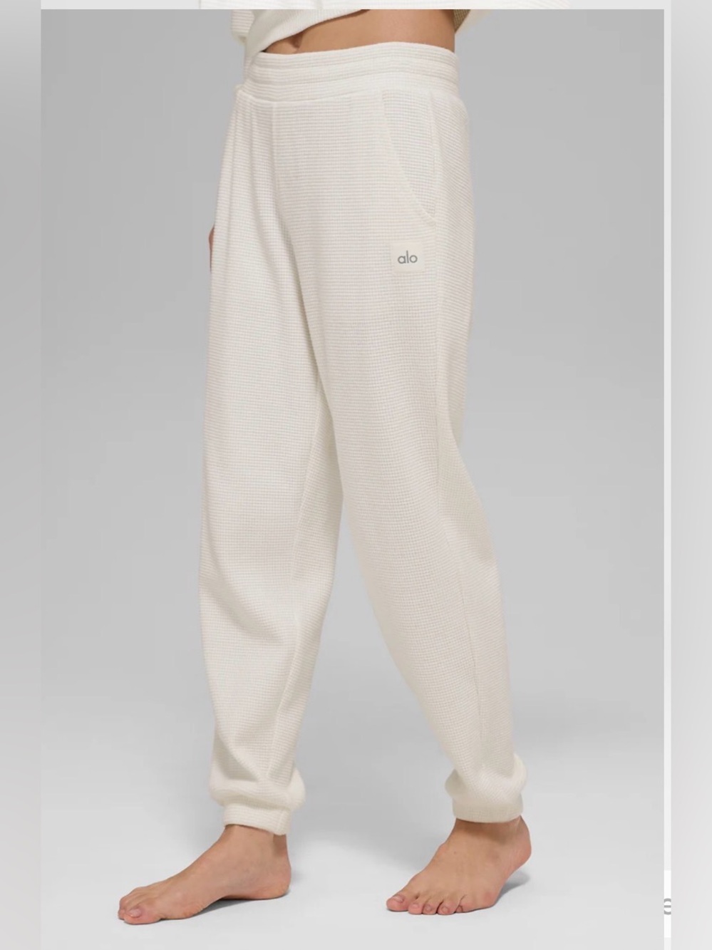 ALO Yoga woman’s  Cream Waffle Knit Joggers